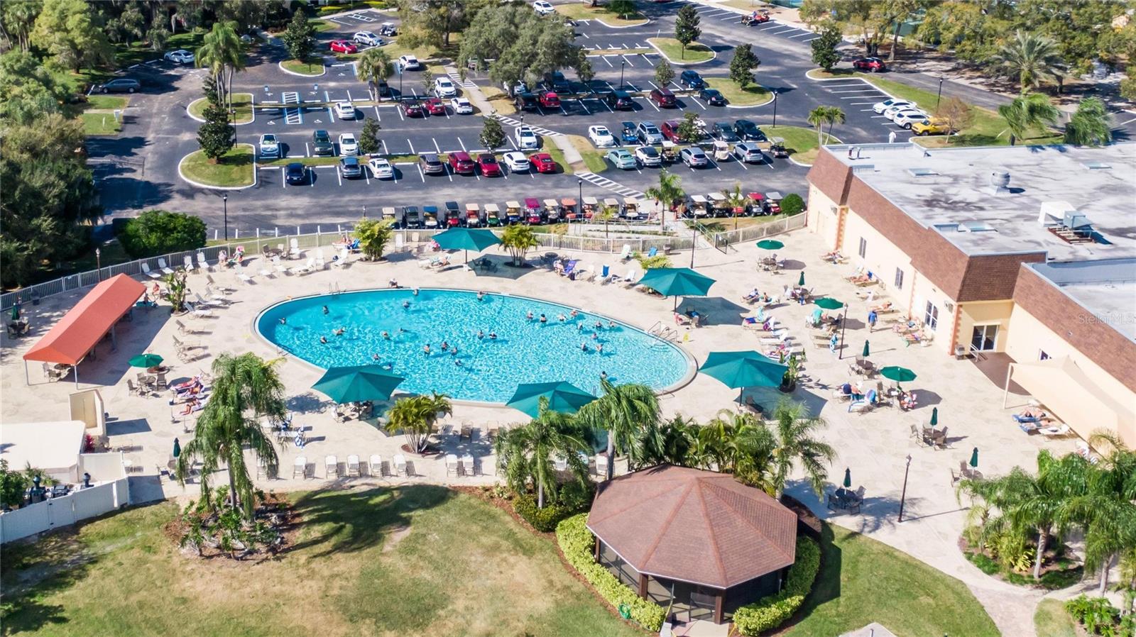 401 DORCHESTER PL #58, SUN CITY CENTER, FL — photo 46