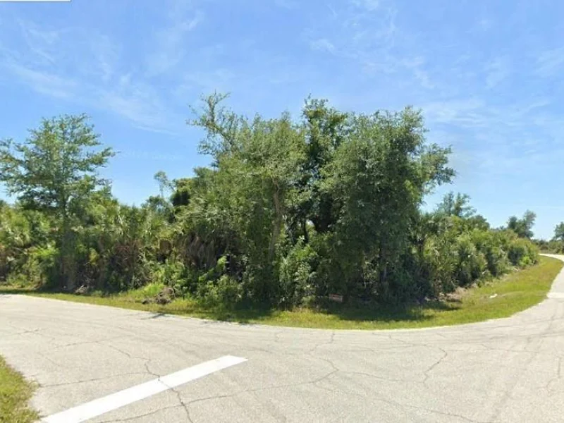 7044 TREADWAY RD, PORT CHARLOTTE, FL