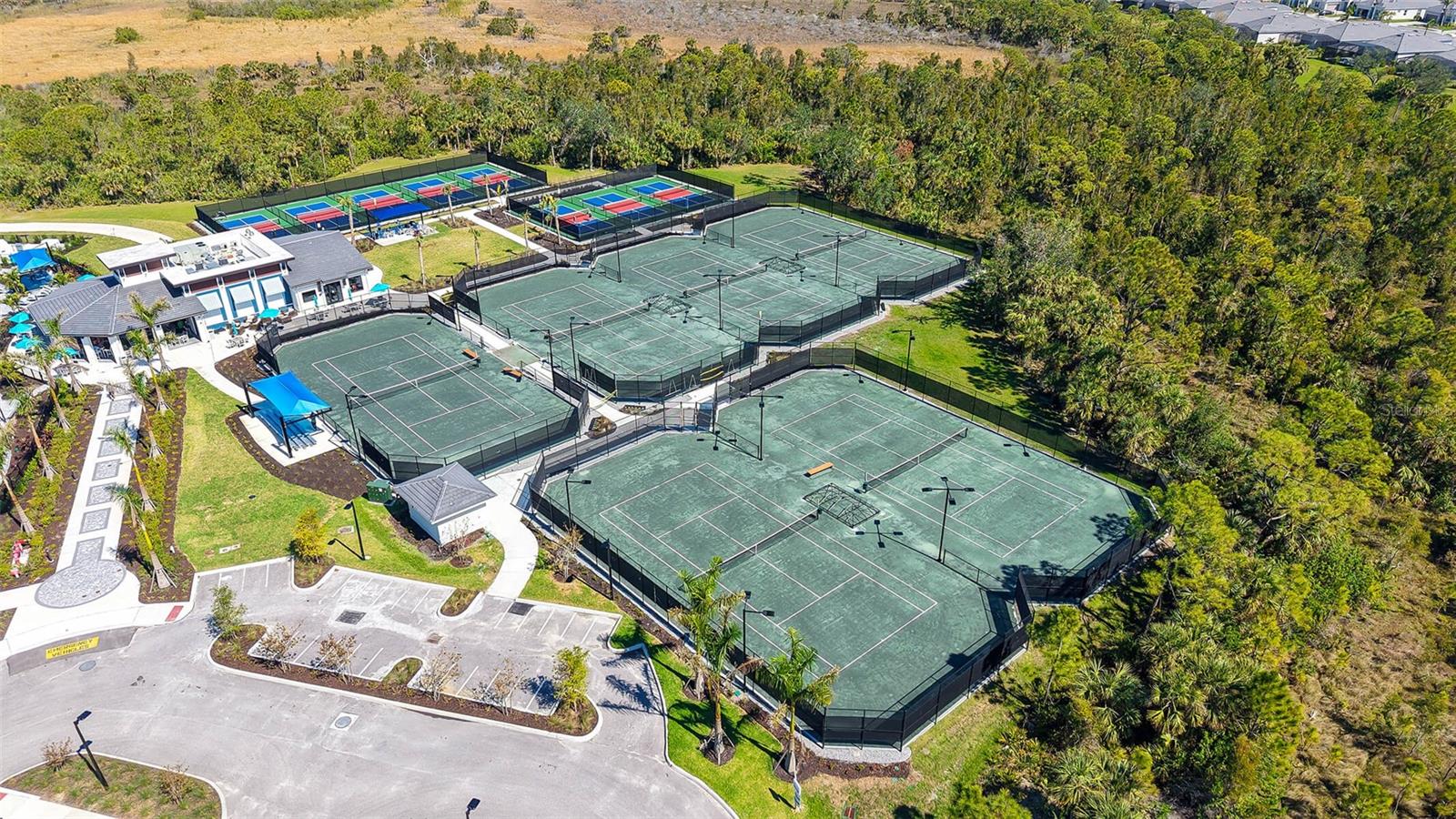 12550 GALAPAGOS CT #106, VENICE, FL — photo 43