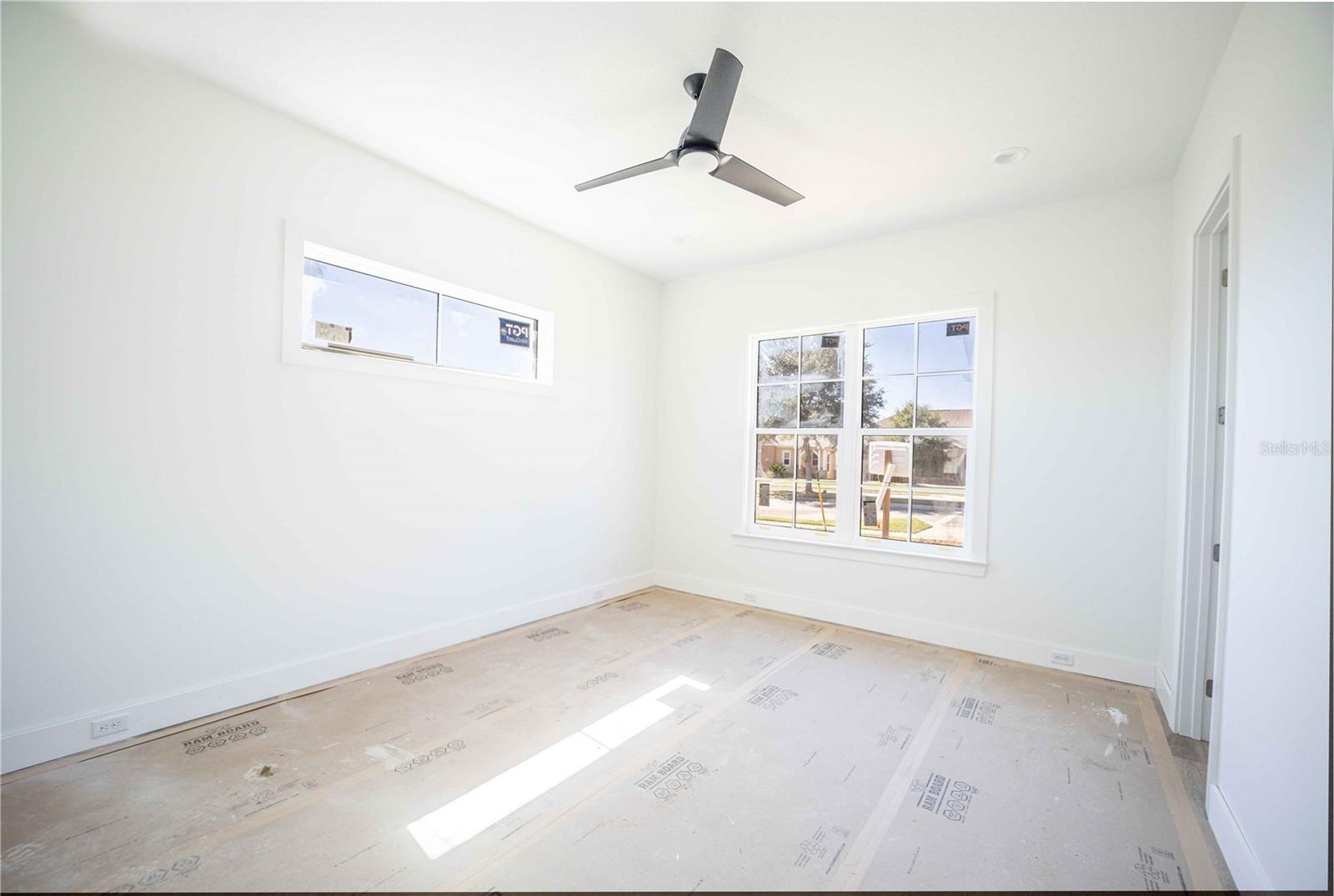 10611 GRAND OAKS BLVD, OXFORD, FL — photo 44