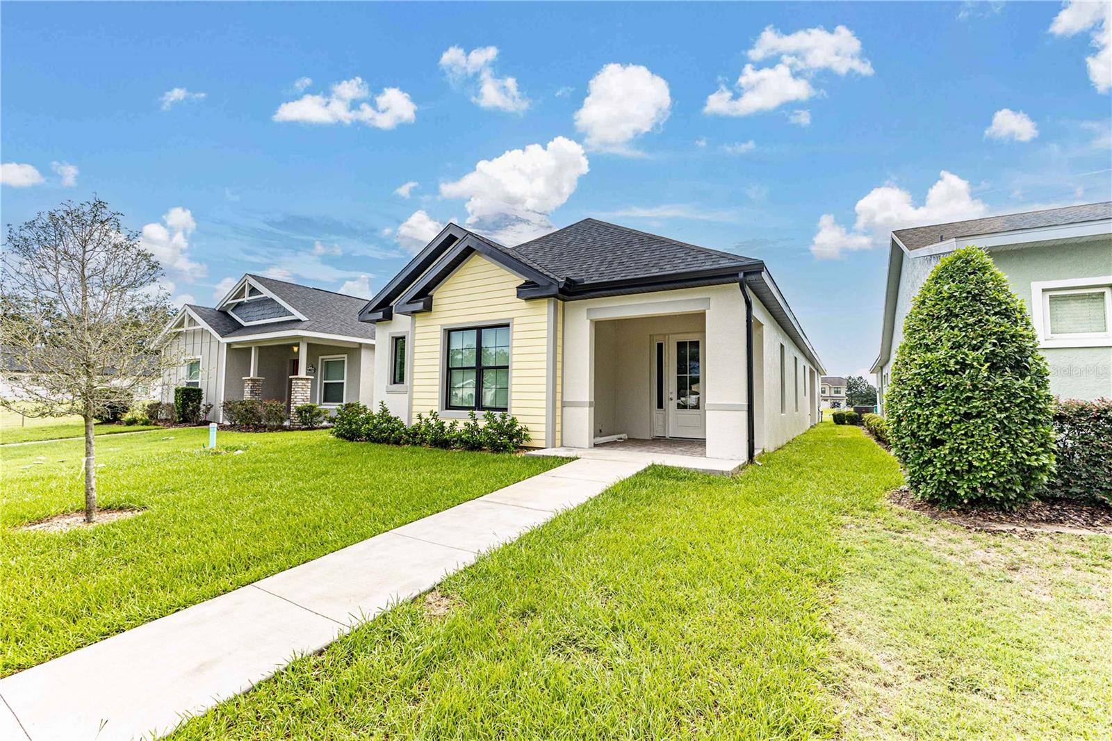 10619 GRAND OAKS BLVD, OXFORD, FL — photo 2