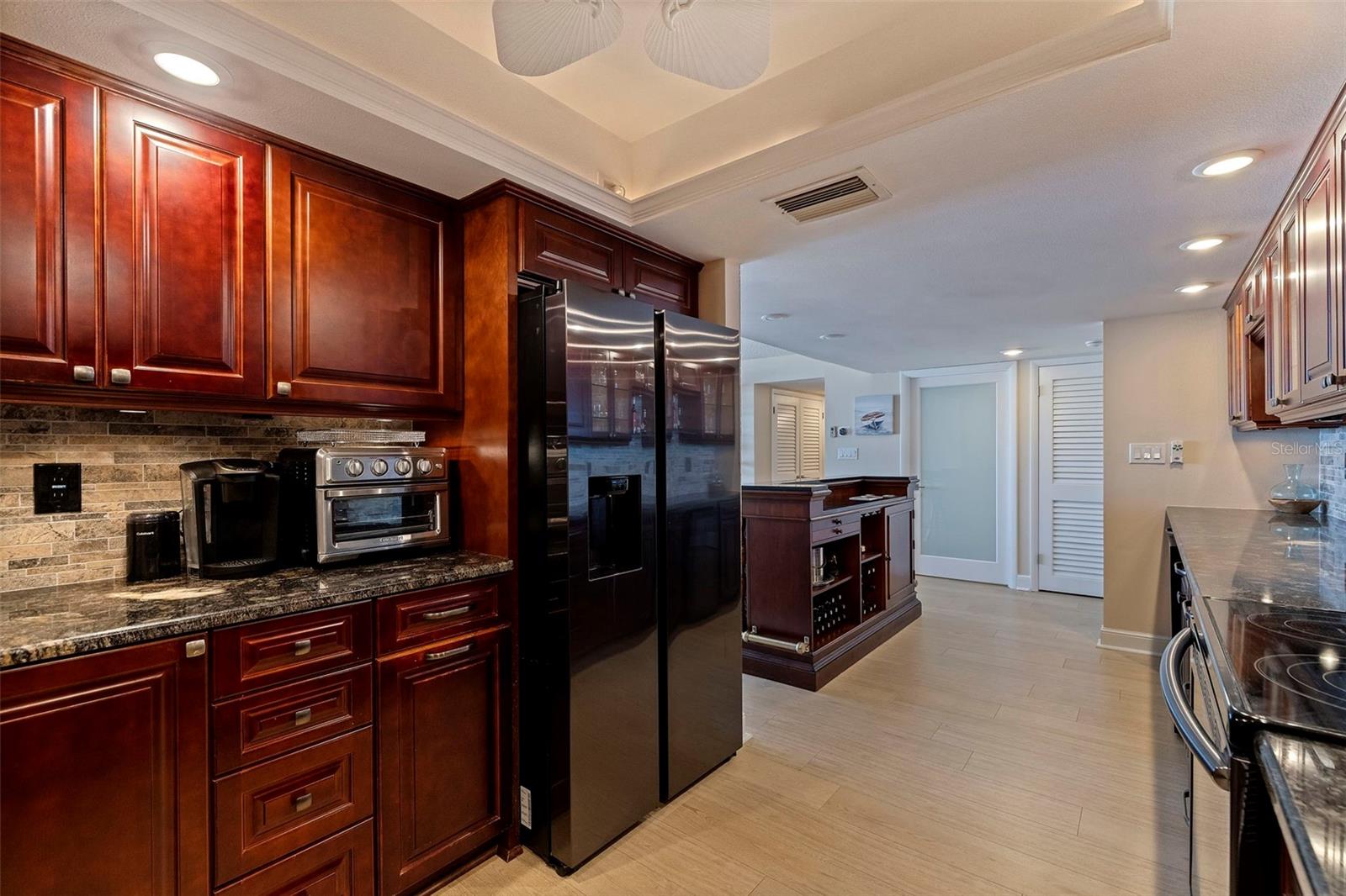 7650 BAYSHORE DR #1005, TREASURE ISLAND, FL — photo 22