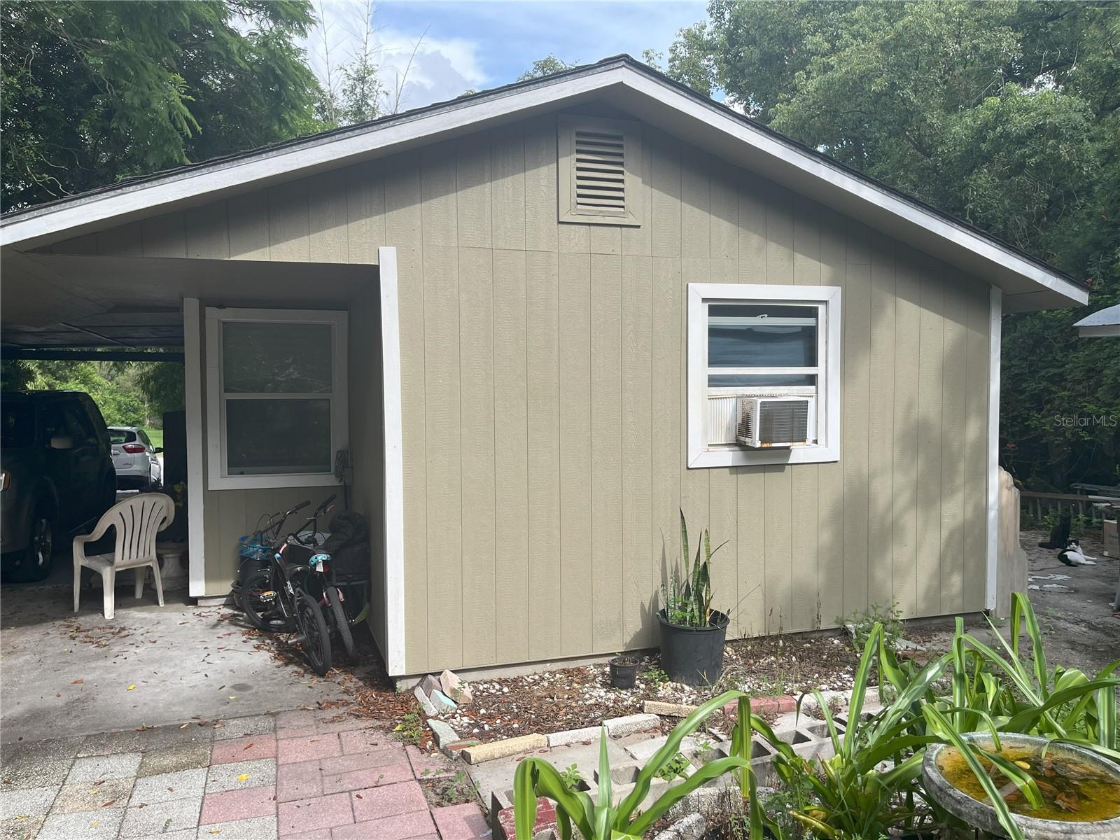 1874 DOUGLAS AVE, CLEARWATER, FL