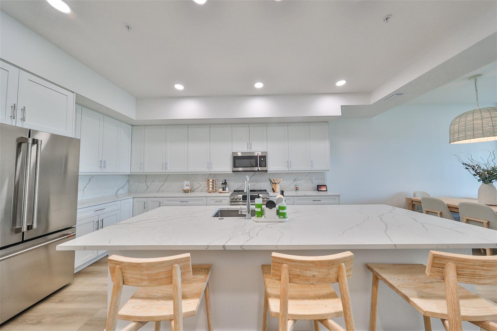 400 150TH #402, MADEIRA BEACH, FL — photo 13