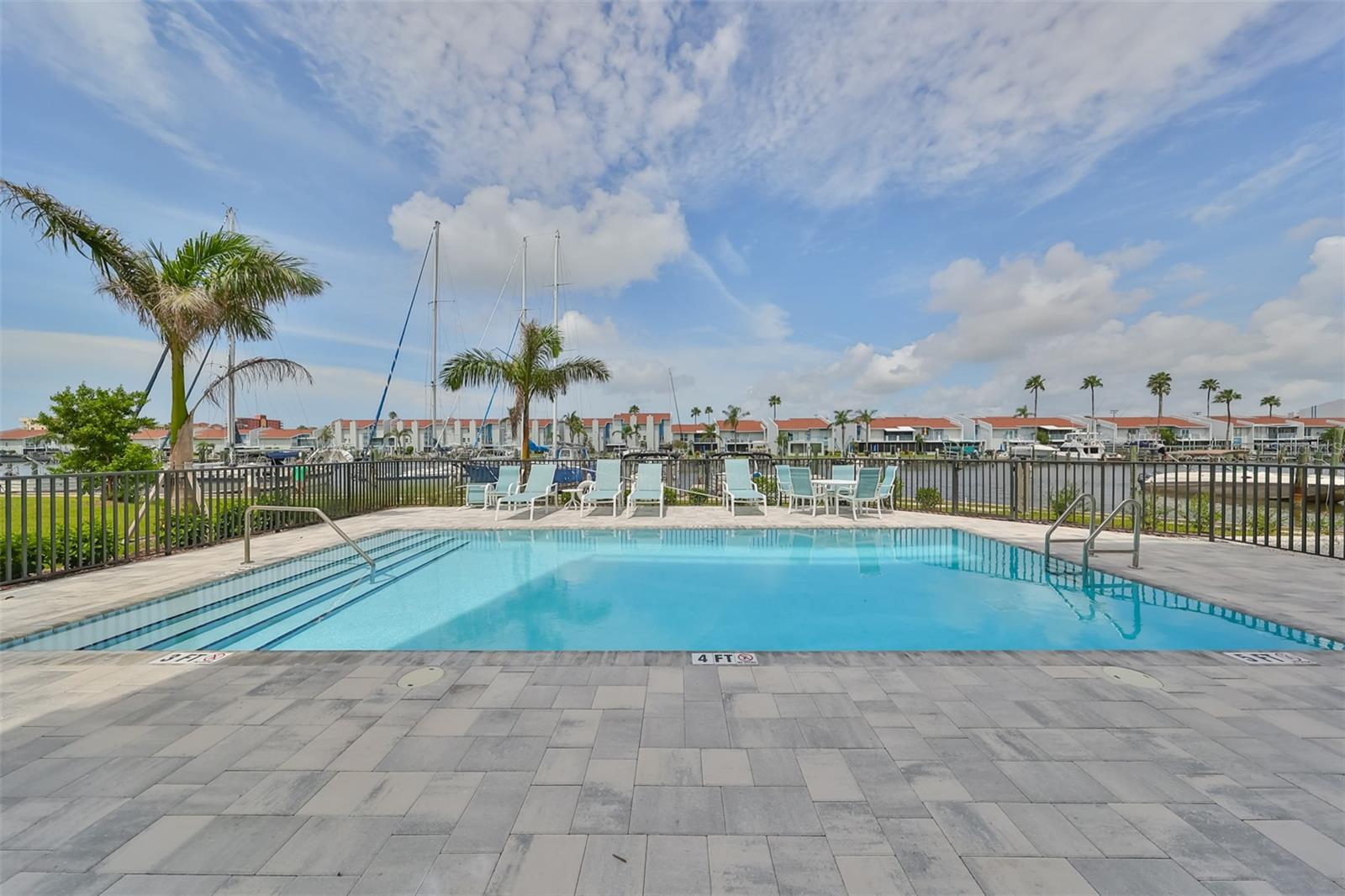 400 150TH #402, MADEIRA BEACH, FL — photo 38
