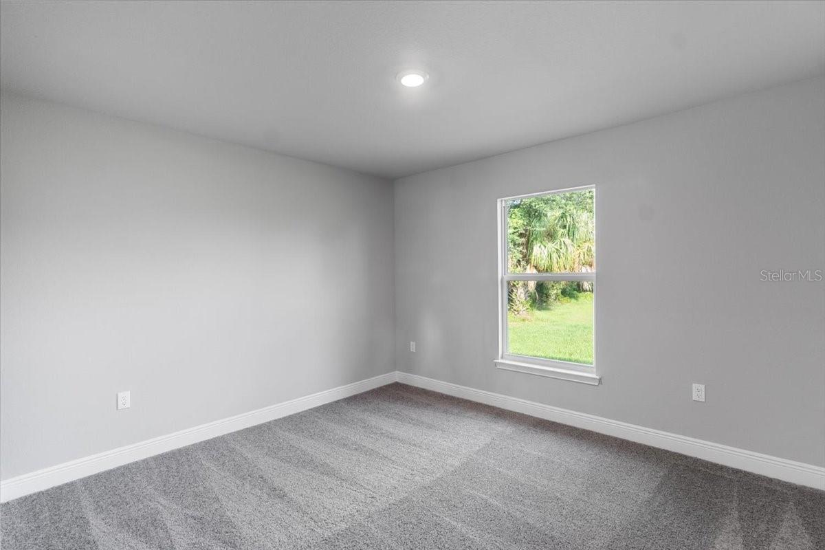 9461 ATTICA CIR, PORT CHARLOTTE, FL — photo 16