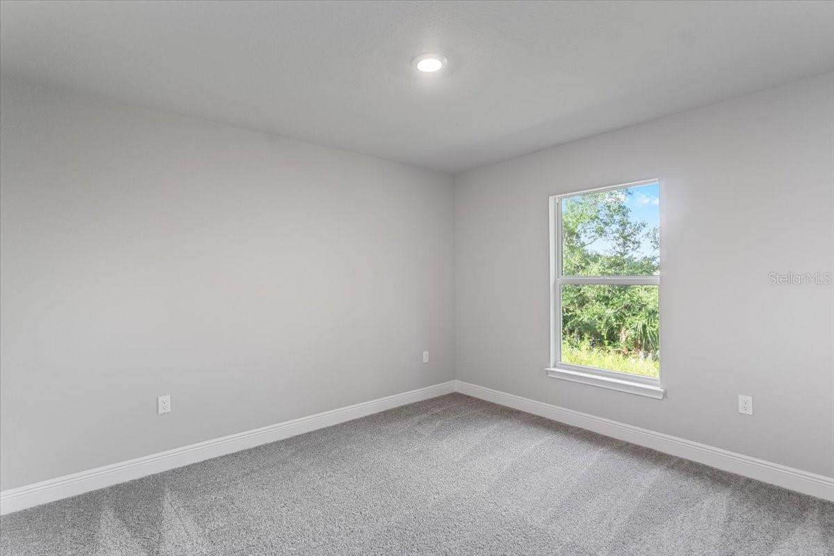 9461 ATTICA CIR, PORT CHARLOTTE, FL — photo 18