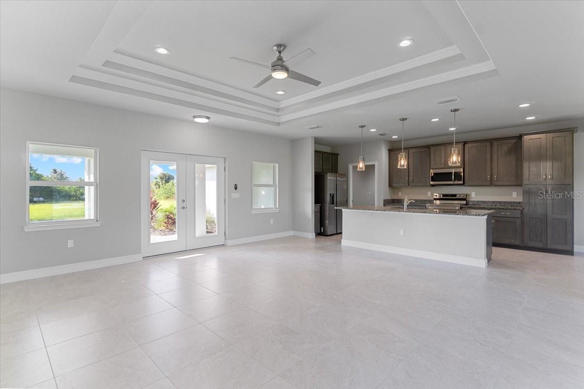 9461 ATTICA CIR, PORT CHARLOTTE, FL — photo 20