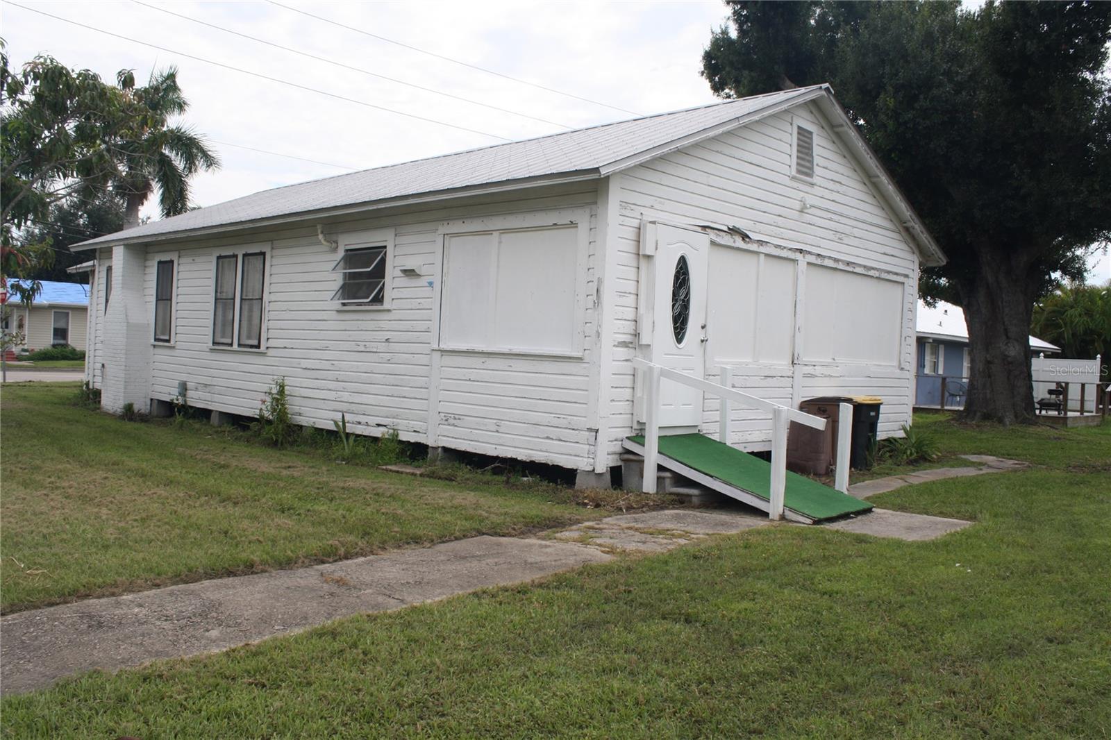 702 W OLYMPIA AVE, PUNTA GORDA, FL — photo 5