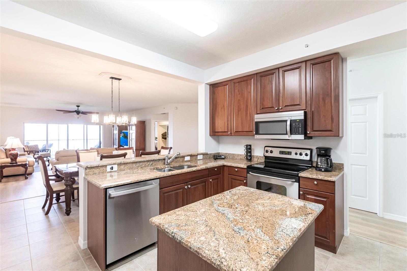93 VIVANTE BLVD #9323, PUNTA GORDA, FL — photo 12