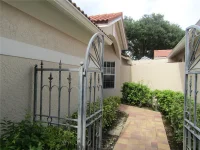 4026 LYNDHURST CT #13 — photo 3