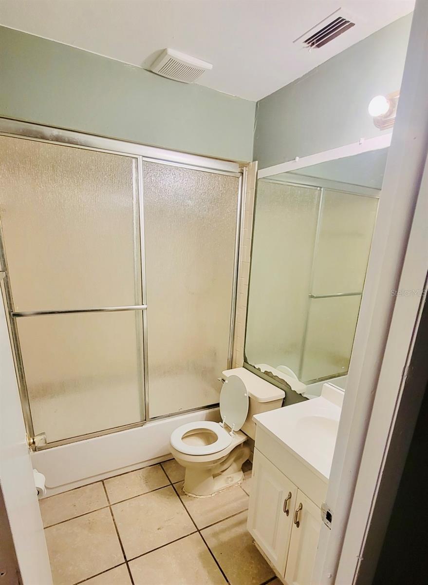 5050 74TH ST N #1, ST PETERSBURG, FL — photo 18