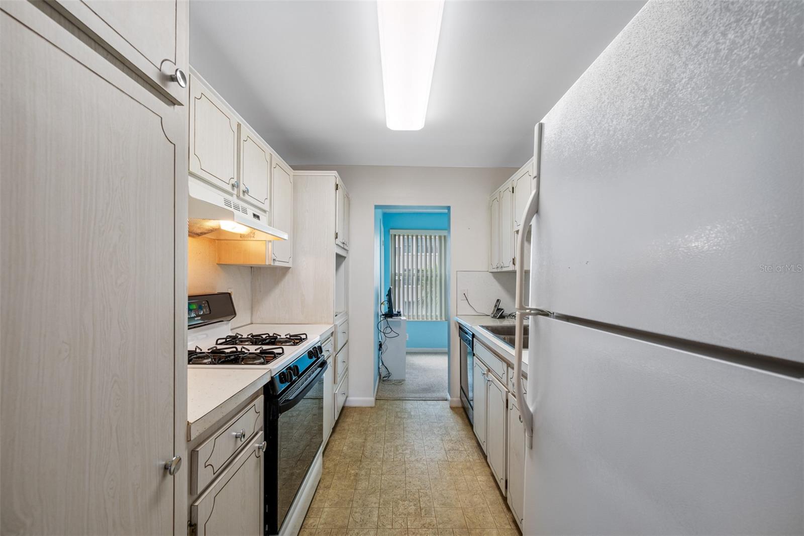 5521 80TH ST N #310, ST PETERSBURG, FL — photo 5