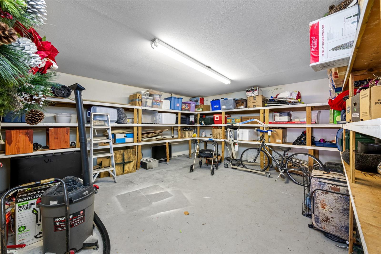 5521 80TH ST N #310, ST PETERSBURG, FL — photo 36
