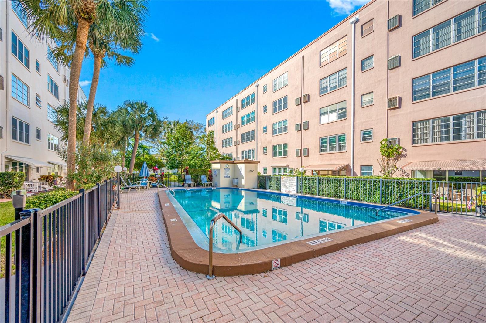 5521 80TH ST N #310, ST PETERSBURG, FL — photo 39