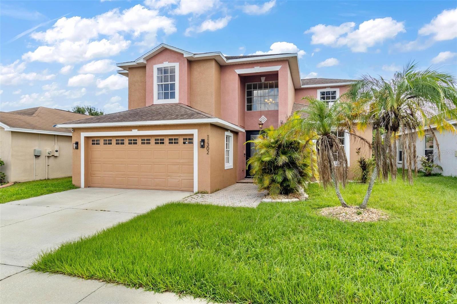 11302 SOUTHWIND LAKE DR, GIBSONTON, FL