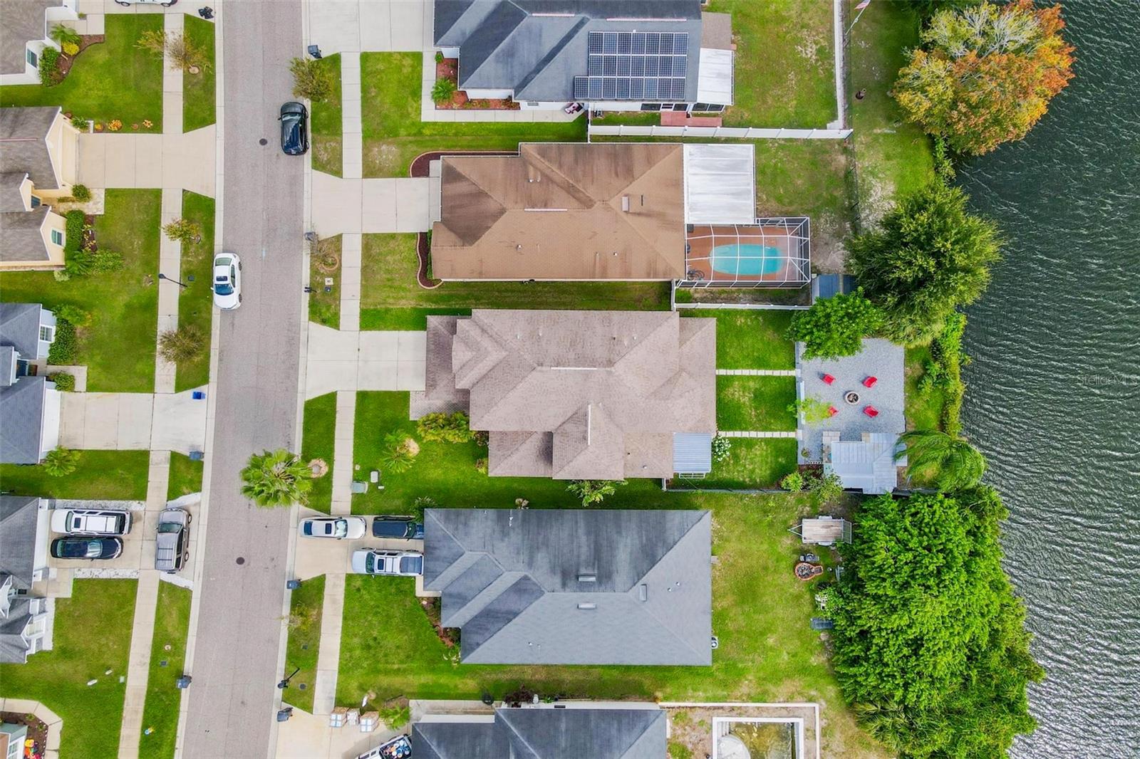 11302 SOUTHWIND LAKE DR, GIBSONTON, FL — photo 7