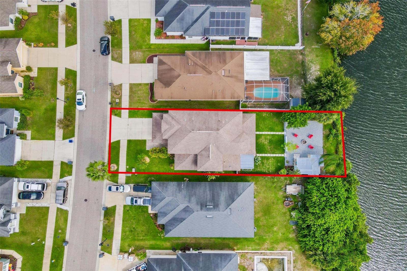 11302 SOUTHWIND LAKE DR, GIBSONTON, FL — photo 9