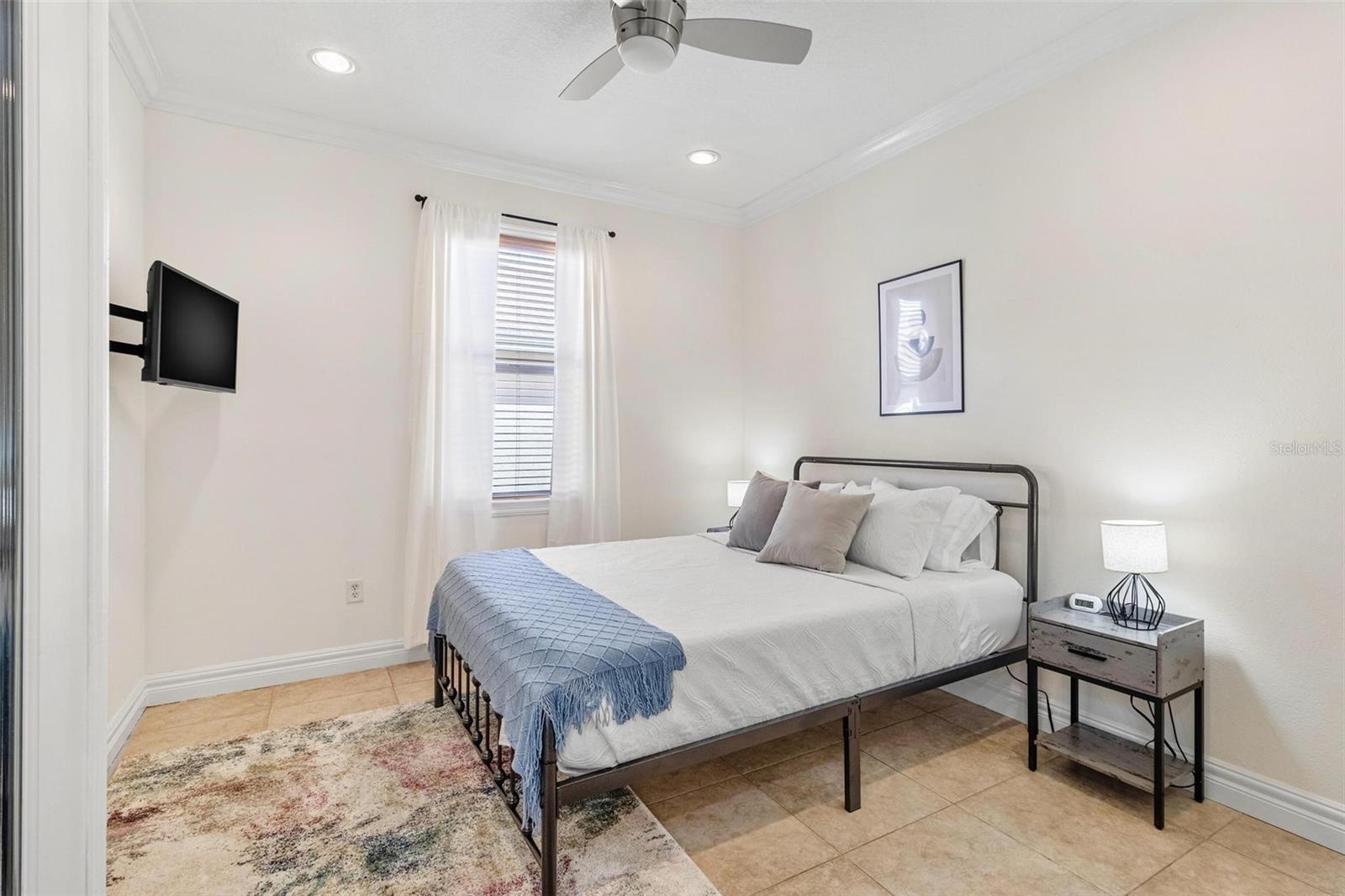 11302 SOUTHWIND LAKE DR, GIBSONTON, FL — photo 21