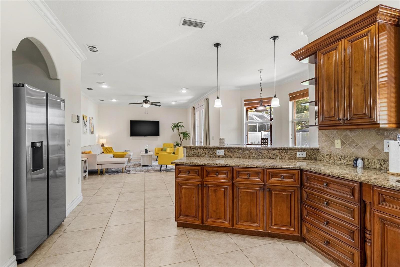 11302 SOUTHWIND LAKE DR, GIBSONTON, FL — photo 49
