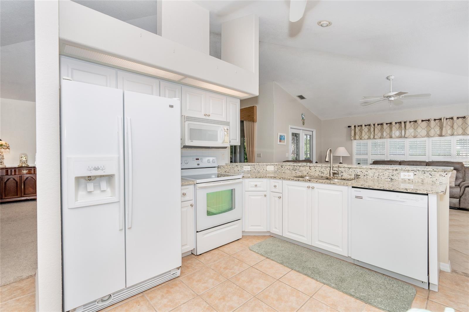 8216 PARKSIDE DR, ENGLEWOOD, FL — photo 12