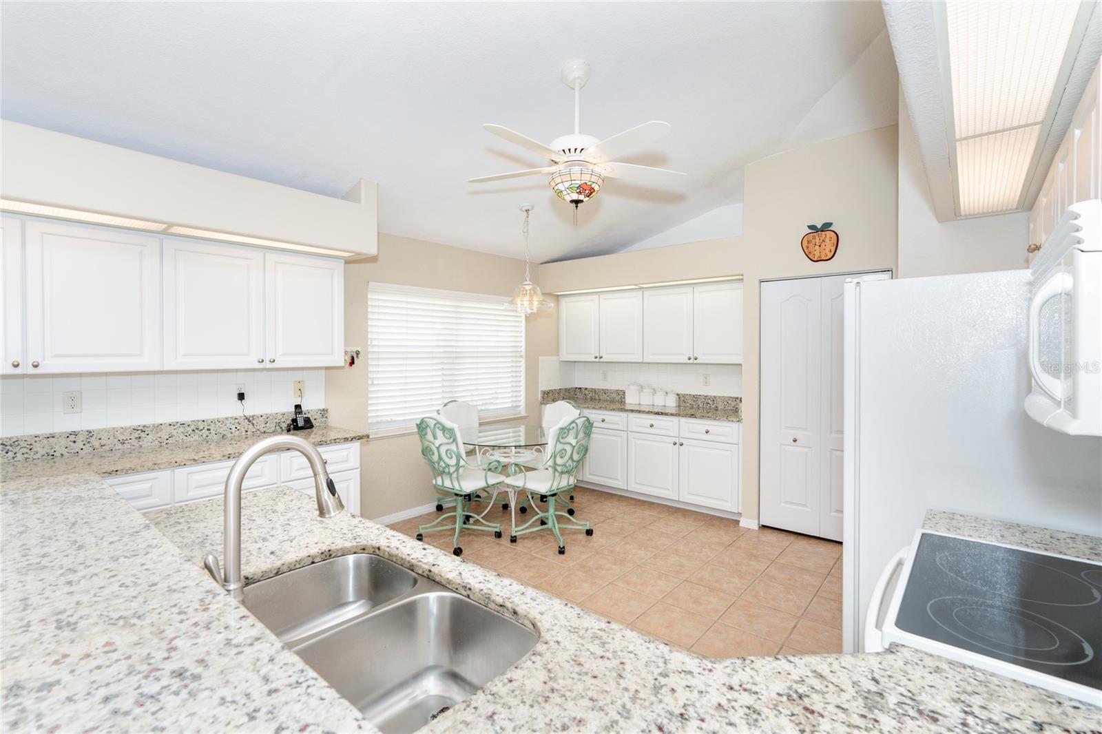 8216 PARKSIDE DR, ENGLEWOOD, FL — photo 14