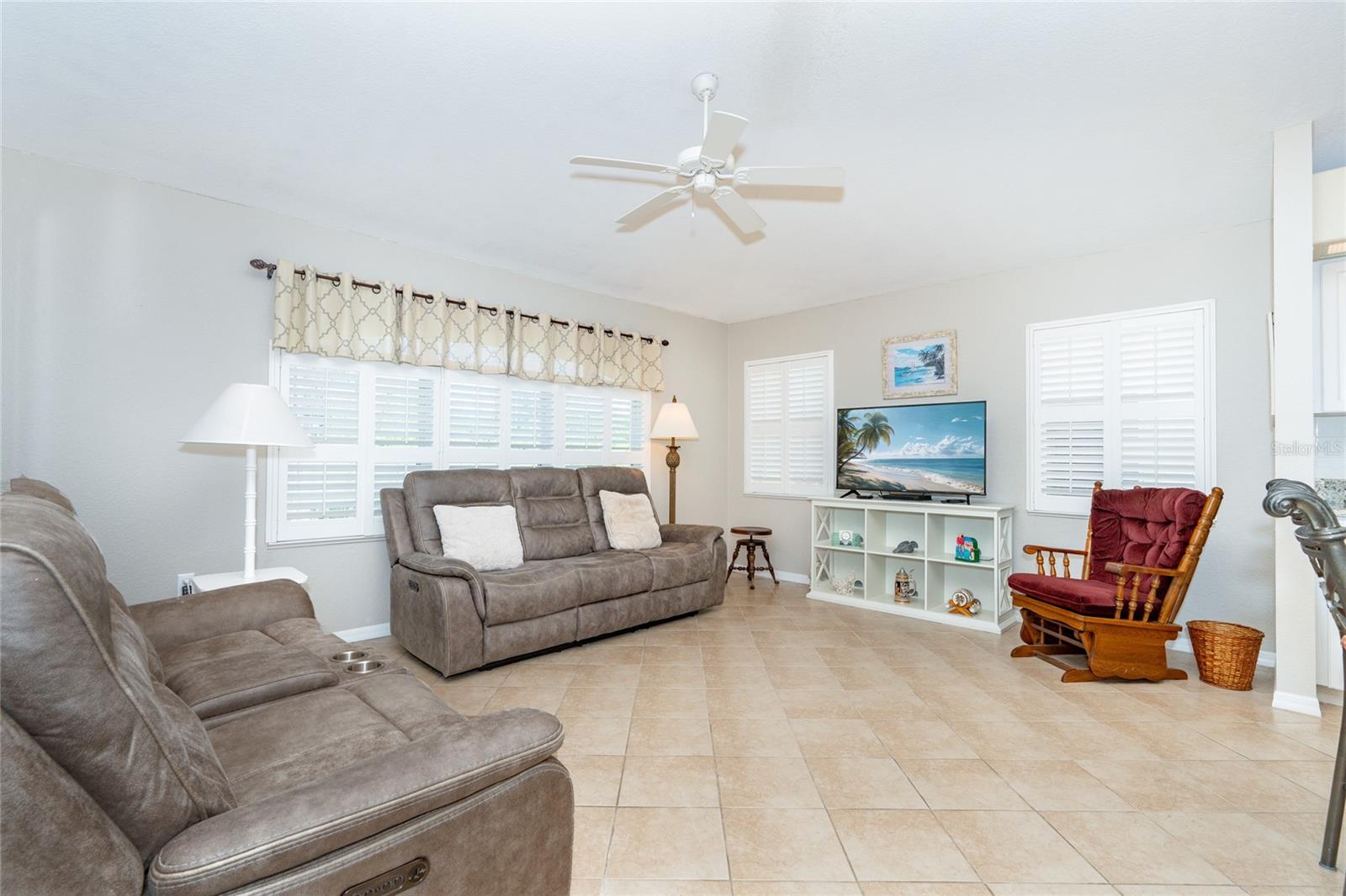 8216 PARKSIDE DR, ENGLEWOOD, FL — photo 17