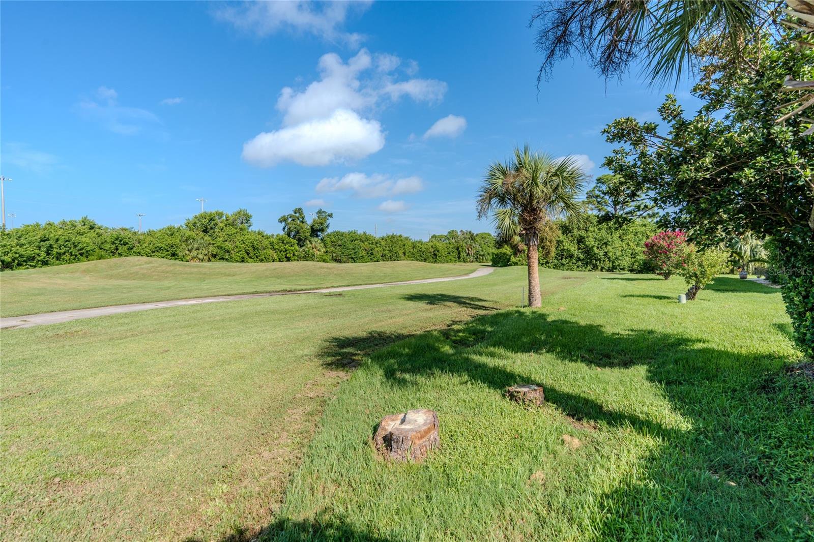 8216 PARKSIDE DR, ENGLEWOOD, FL — photo 27