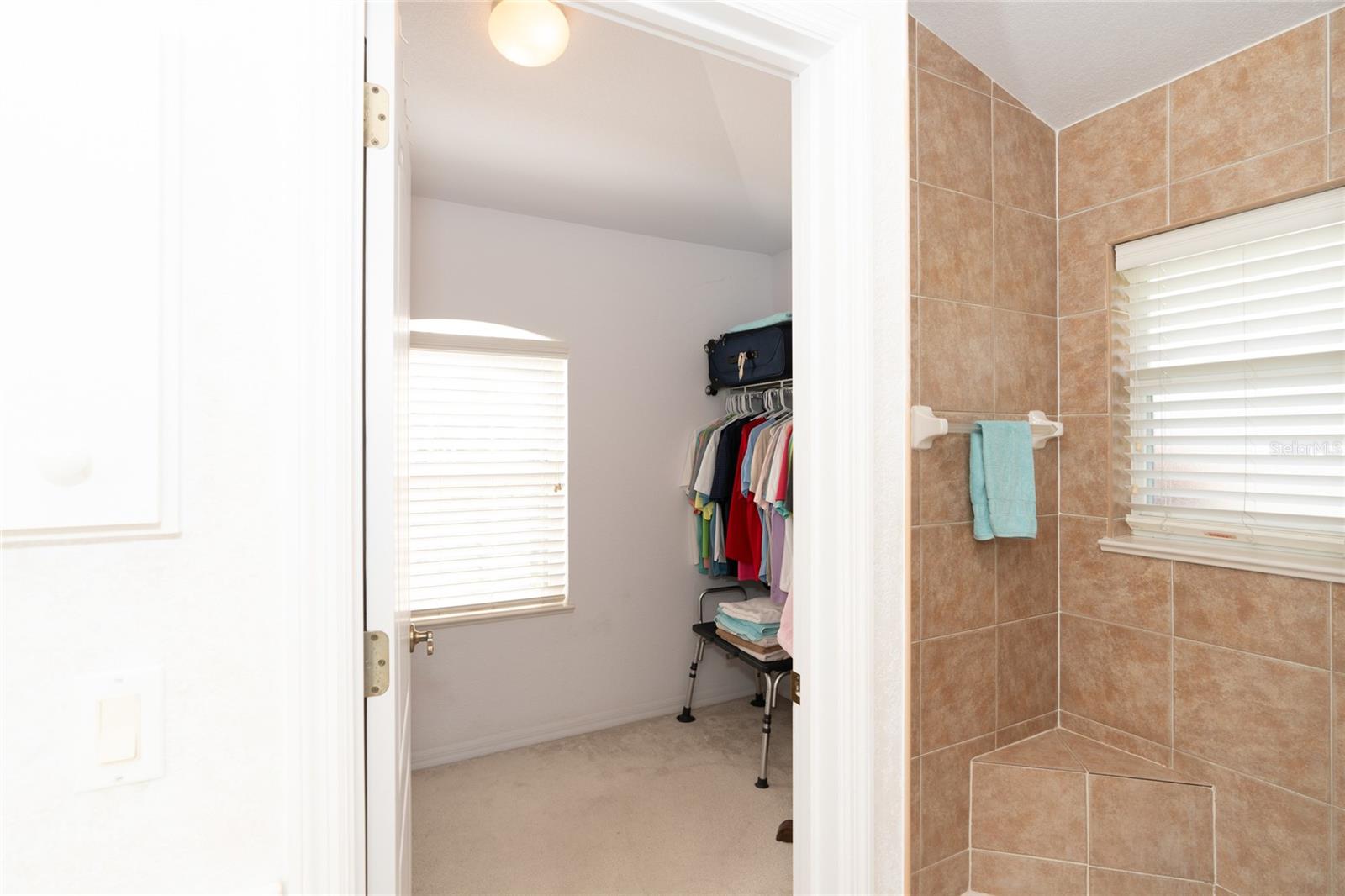 8216 PARKSIDE DR, ENGLEWOOD, FL — photo 32