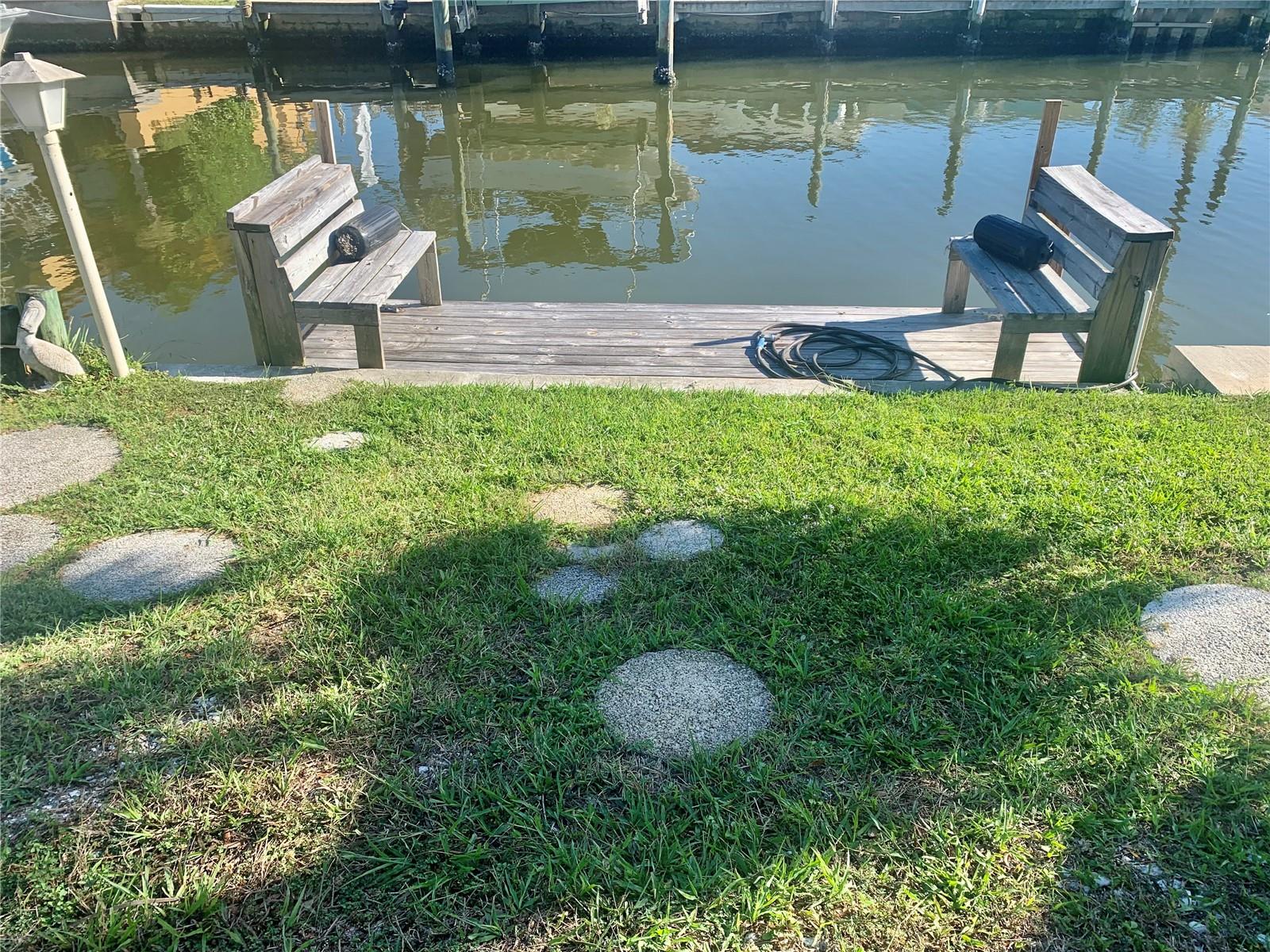1714 MEADOWOOD ST, SARASOTA, FL — photo 32