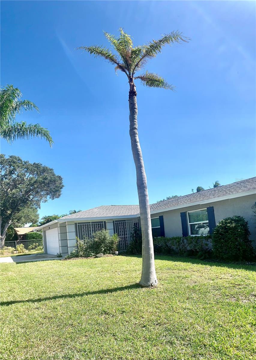 1714 MEADOWOOD ST, SARASOTA, FL — photo 4