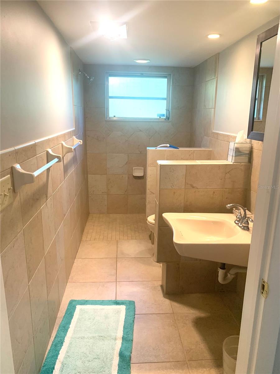 1714 MEADOWOOD ST, SARASOTA, FL — photo 27