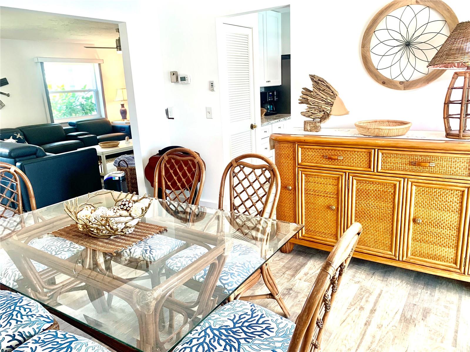 1714 MEADOWOOD ST, SARASOTA, FL — photo 56