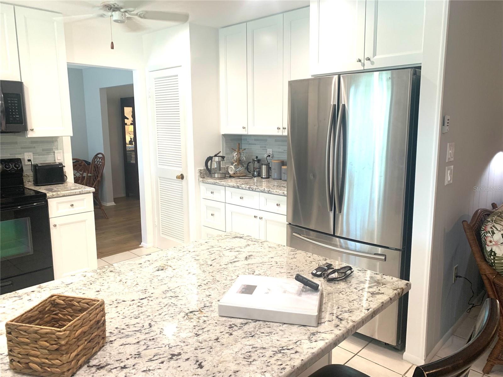 1714 MEADOWOOD ST, SARASOTA, FL — photo 24