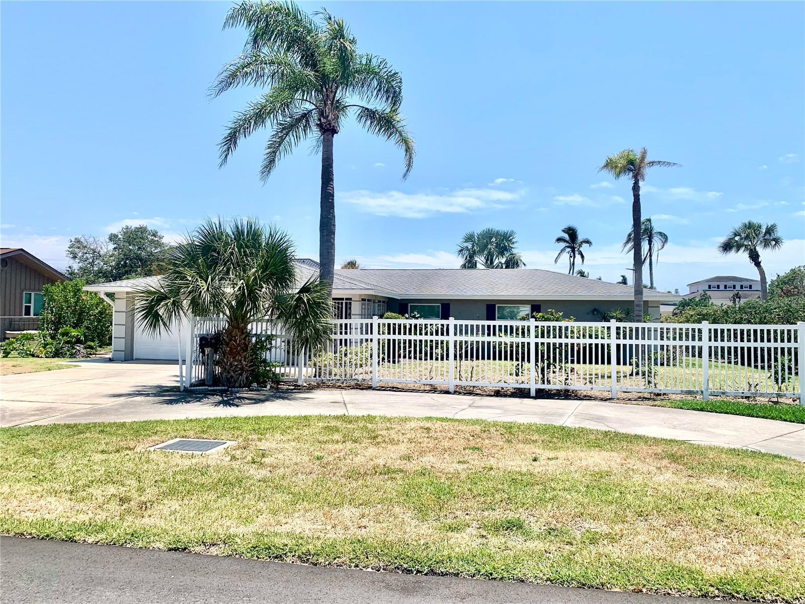 1714 MEADOWOOD ST, SARASOTA, FL — photo 33