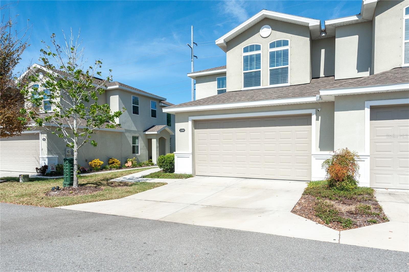 2280 MONTVIEW DR, CLEARWATER, FL — photo 2