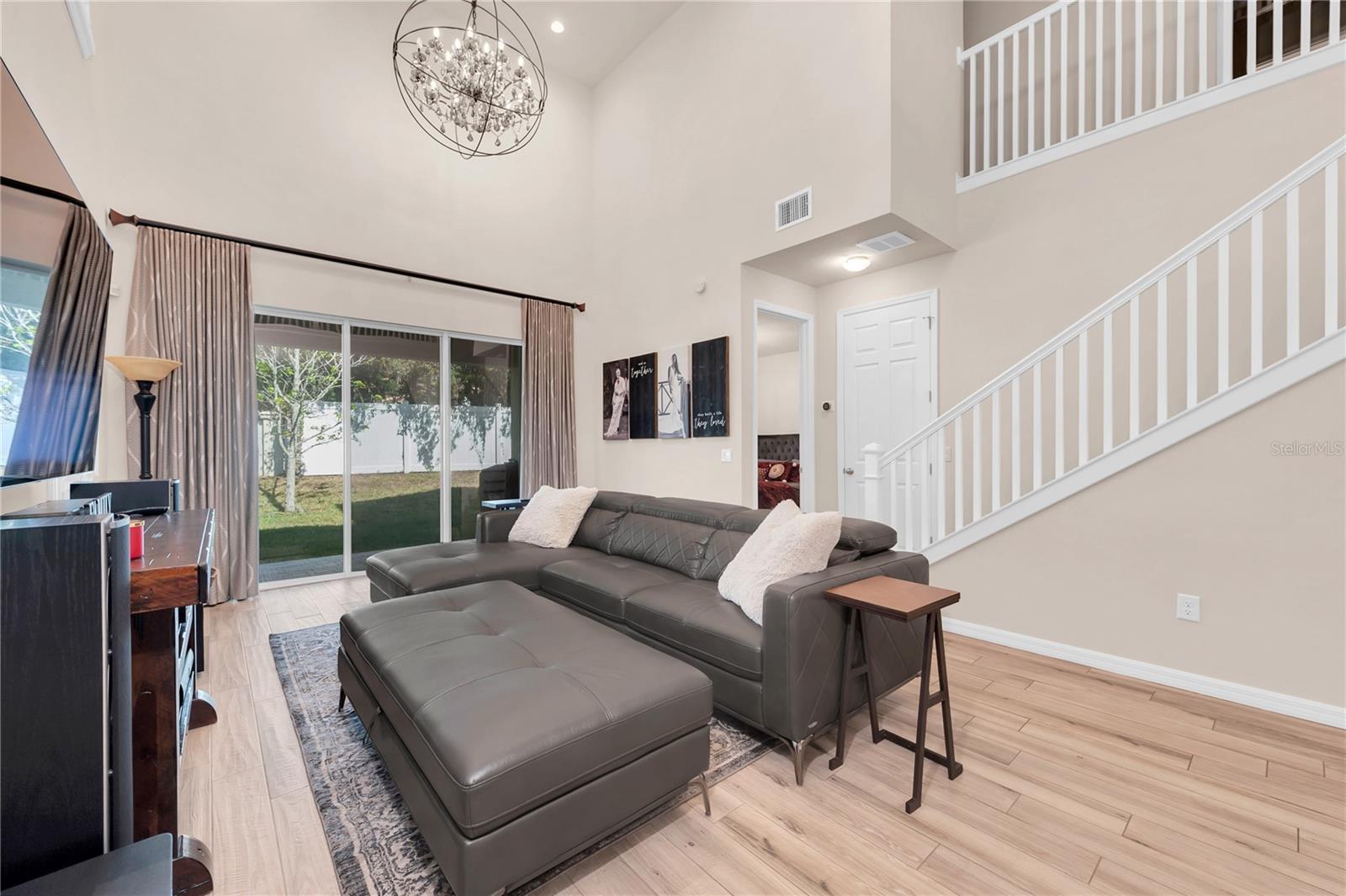2280 MONTVIEW DR, CLEARWATER, FL — photo 11