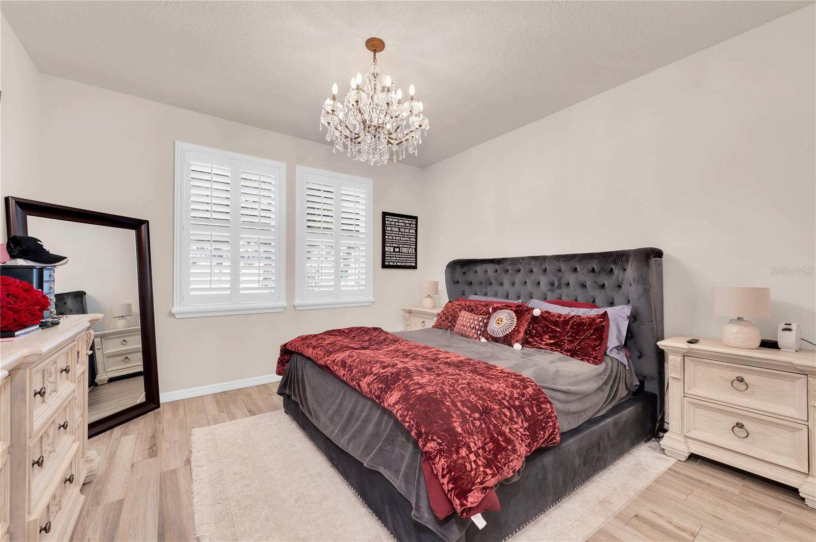 2280 MONTVIEW DR, CLEARWATER, FL — photo 21
