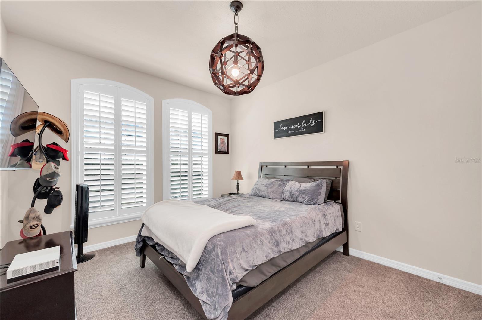2280 MONTVIEW DR, CLEARWATER, FL — photo 38