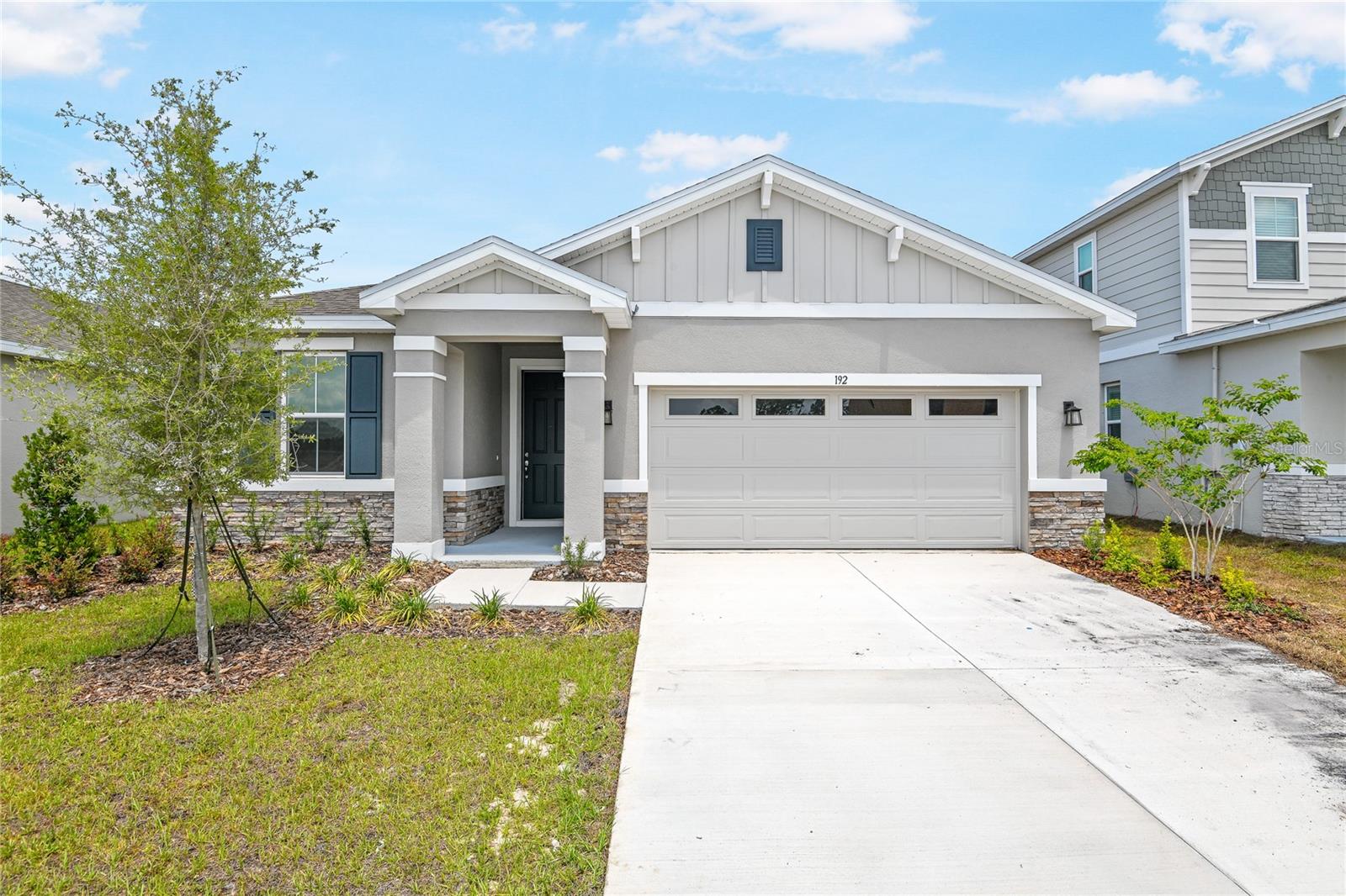 192 FLAG LILLY LN, UMATILLA, FL — photo 2