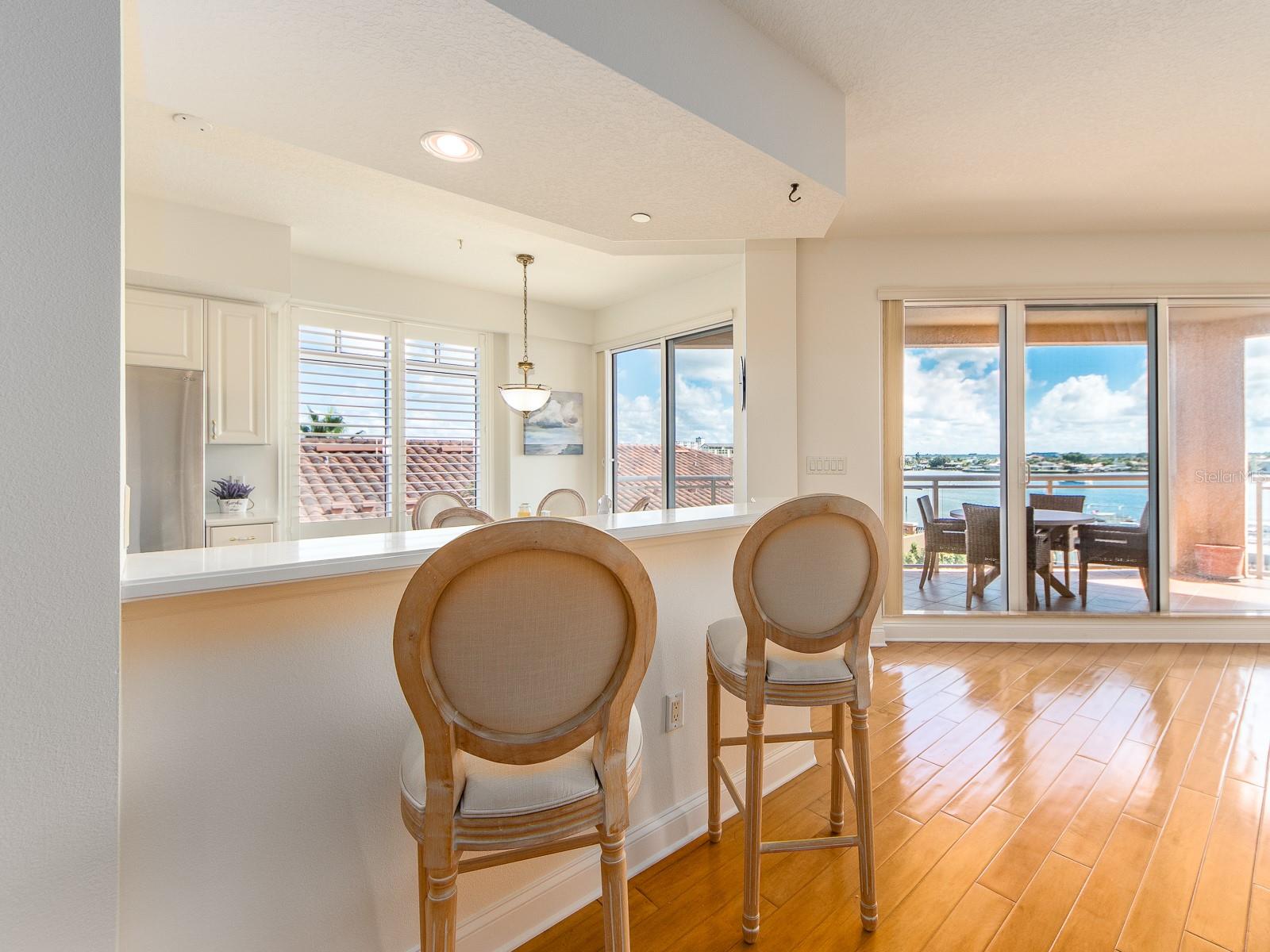 521 MANDALAY AVE #410, CLEARWATER BEACH, FL — photo 11