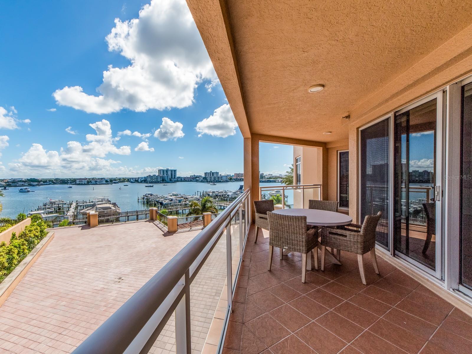 521 MANDALAY AVE #410, CLEARWATER BEACH, FL — photo 15
