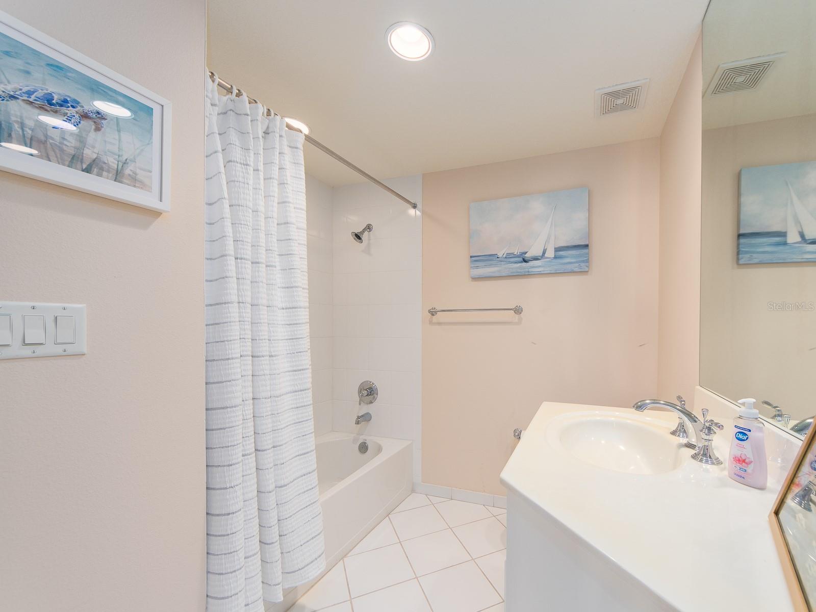521 MANDALAY AVE #410, CLEARWATER BEACH, FL — photo 27