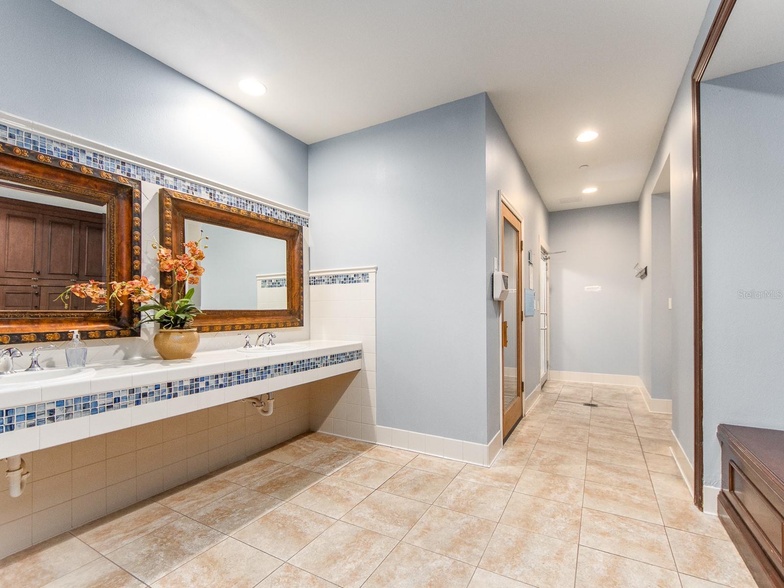 521 MANDALAY AVE #410, CLEARWATER BEACH, FL — photo 37