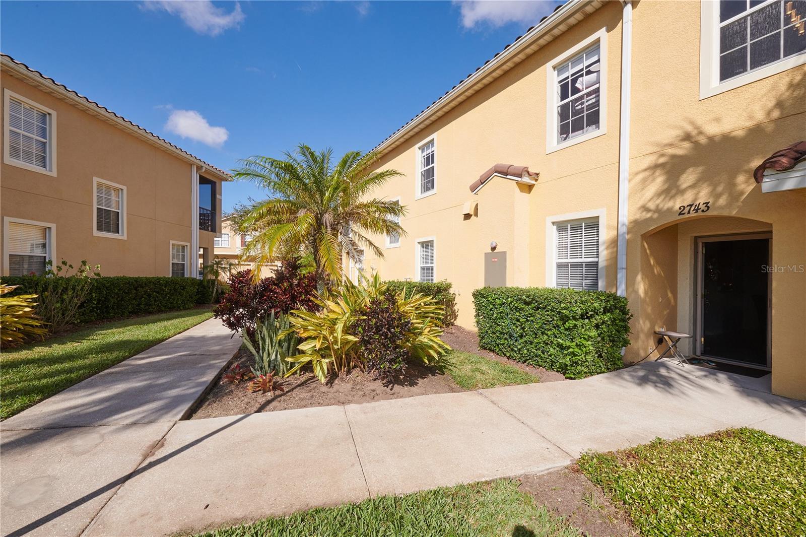 2745 OAKWATER DR, KISSIMMEE, FL — photo 5