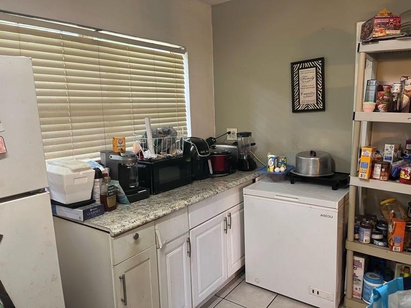 1528 STEVENSONS DR, CLEARWATER, FL — photo 4