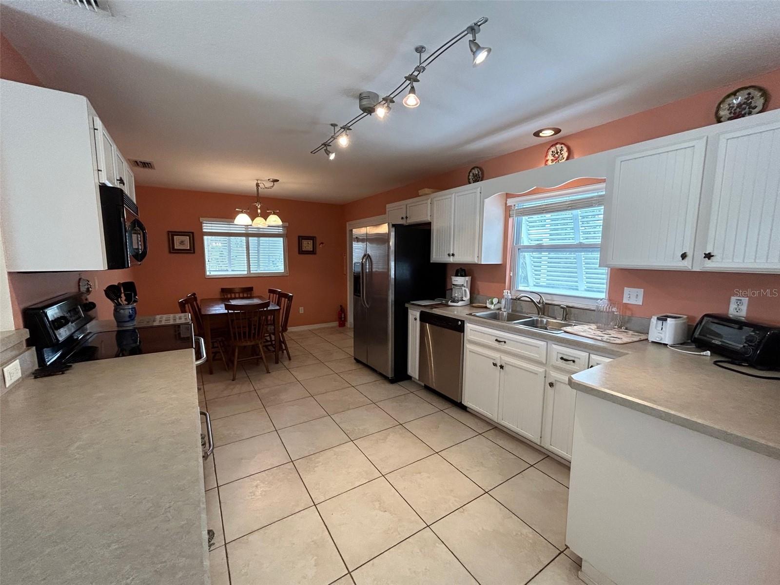 1808 N PENINSULA AVE, NEW SMYRNA BEACH, FL — photo 6