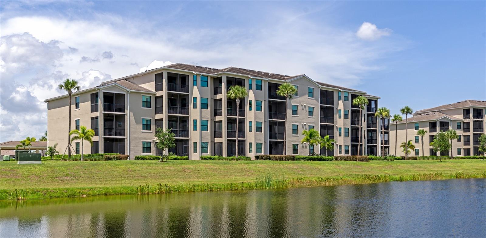 17520 GAWTHROP DR #108, BRADENTON, FL