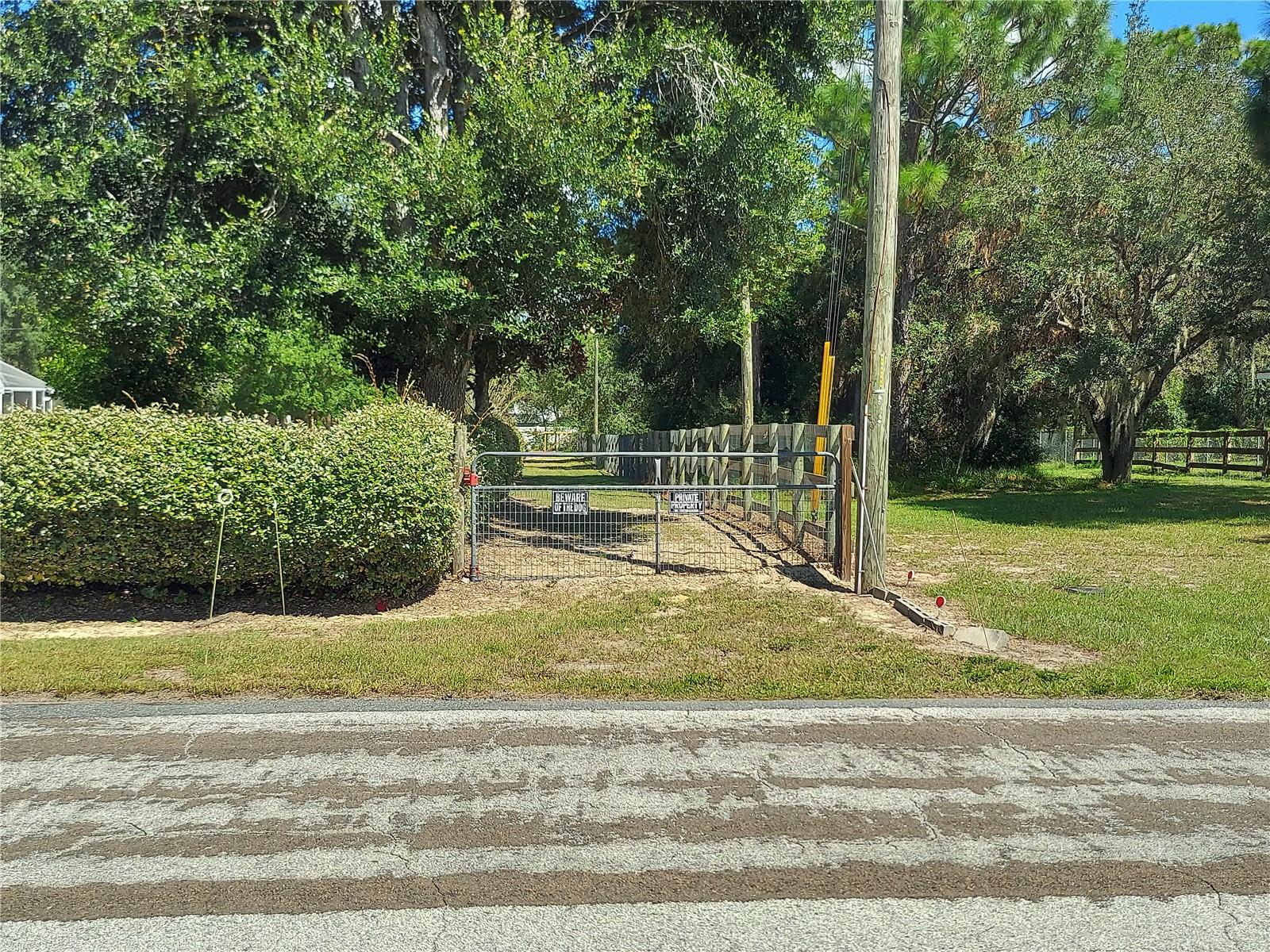 5735 N LENA DR, BEVERLY HILLS, FL — photo 52