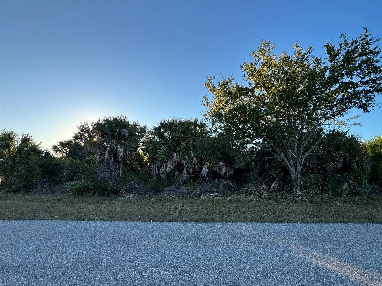9453 GALAXIE CIR, PORT CHARLOTTE, FL — photo 2